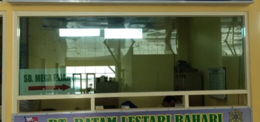 Loket SB Mega Fajar di pelabuhan Sekupang