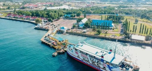 Pelabuhan Simboro Mamuju