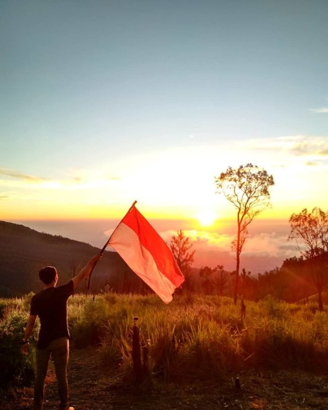 Pendakian Bukit Mongkrang
