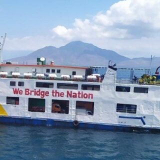 kapal KMP ILE Mandiri