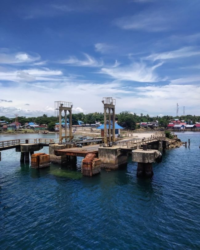 pelabuhan Tampo