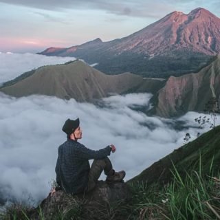 Bukit pal Jepang Sapit Lombok