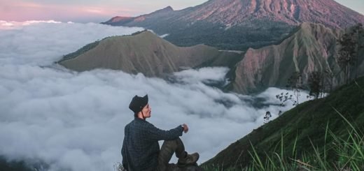 Bukit pal Jepang Sapit Lombok