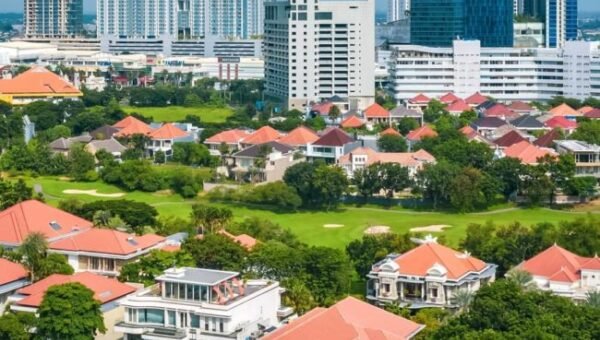 Kota Surabaya, salah satu kota terbesar di pulau Jawa