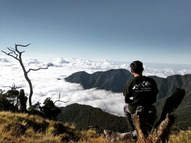 Puncak Gunung Bawakaraeng 2830 Mdpl