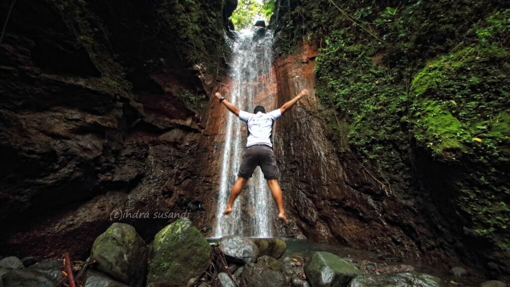 6 Tempat  Camping di  Curug Bogor  Paling Favorit KATA OMED