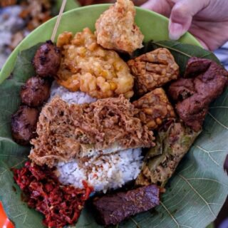 Nasi Jamblang