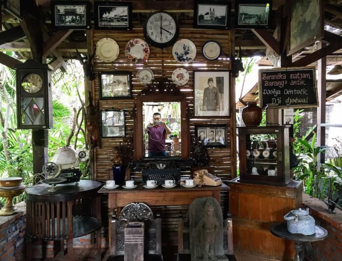 Taman Indie Resto