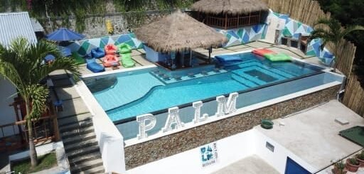The Palm Komodo Hostel Pool & Bar
