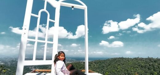 Wisata Bukit Bengkaung