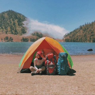 merek tenda terbaik buat camping