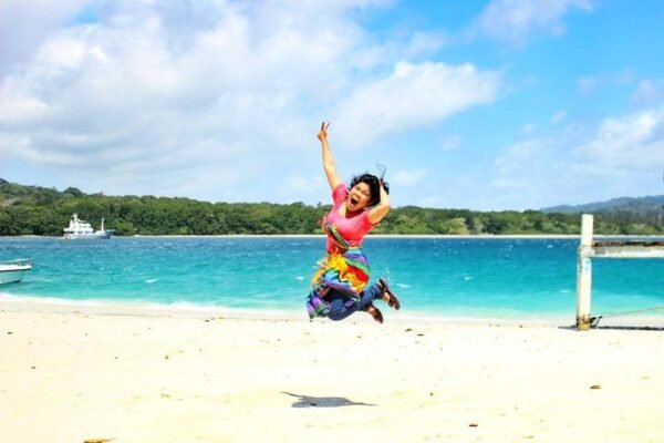 gaya foto di pantai