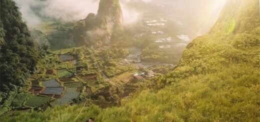 lembah ngarai sianok, lembah di Pulau Sumatera