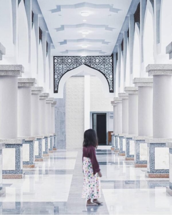 pilar tiang masjid islamic center indramayu