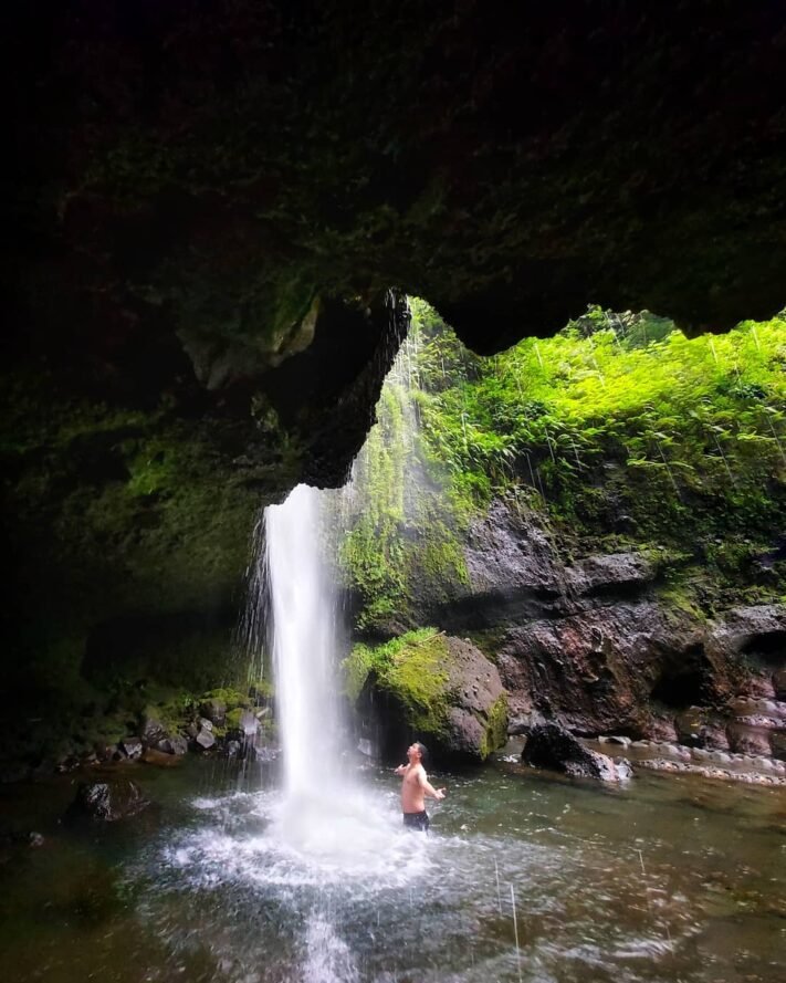Curug Putih Cisayong tasik