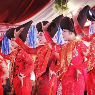 Sejarah Tari Lima Serangkai