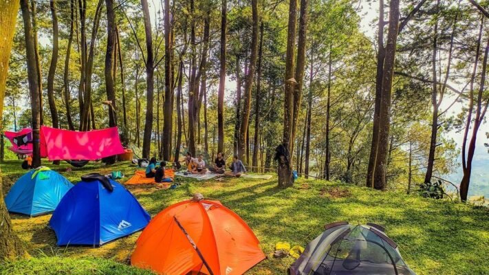 Biaya Camping Di Puncak Langit Dan Fasilitasnya - KATA OMED