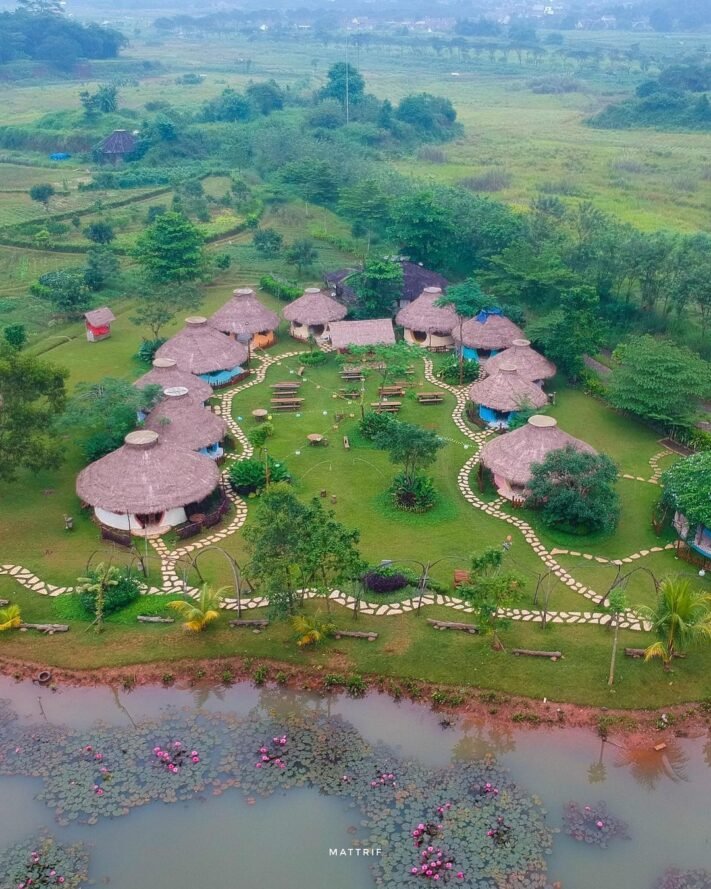Hobbit Hill Cileungsi