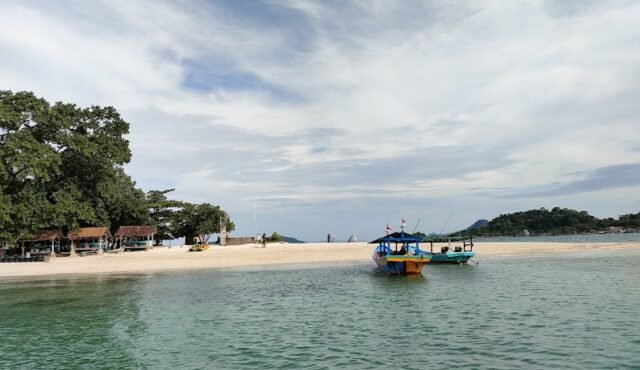 Pulau Tangkil