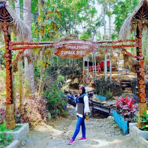 Spot Selfie Wana Wisata Sumber Biru Jombang