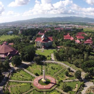 Universitas Haluoleo