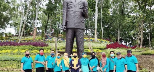 Bukit Soeharto Badegan Ponorogo