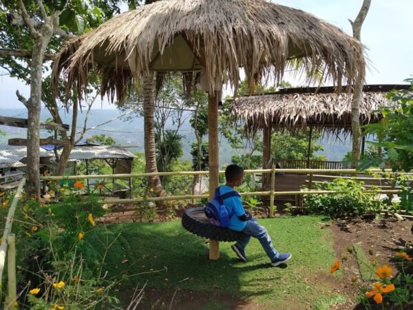 Destinasi Bukit Garuda Ngupuk