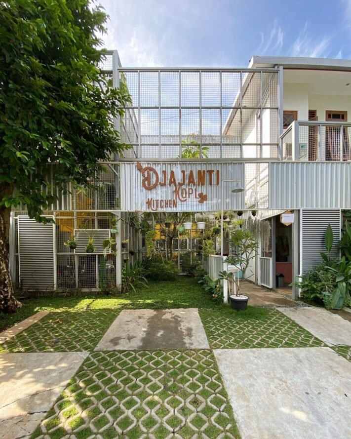 Djajanti Kitchen and Coffee