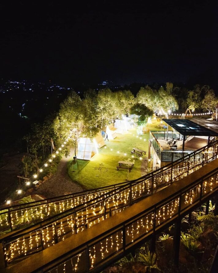 Tenda Dibawah Bintang