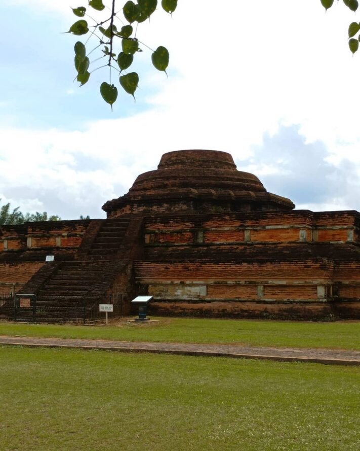 candi muara takus di kampar riau