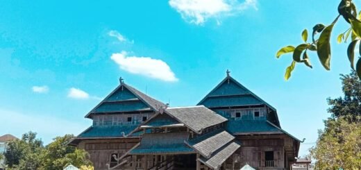 istana dalam loka sumbawa besar