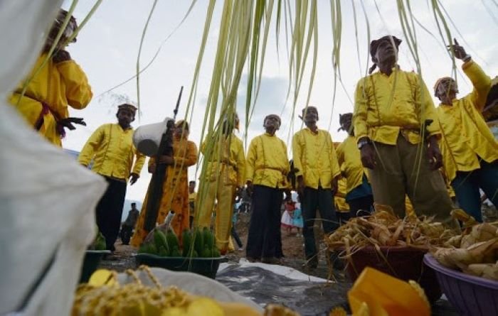 Mupuk Im Bene - Upacara Adat Sulawesi