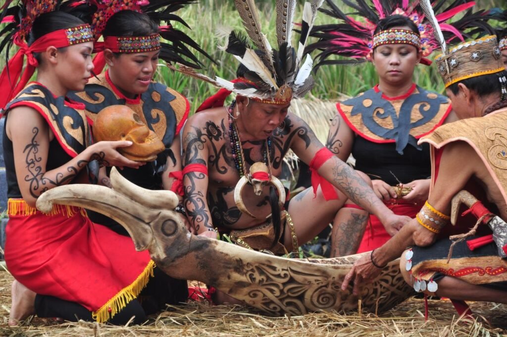 5 Upacara Adat Kalimantan Paling Menarik - KATA OMED