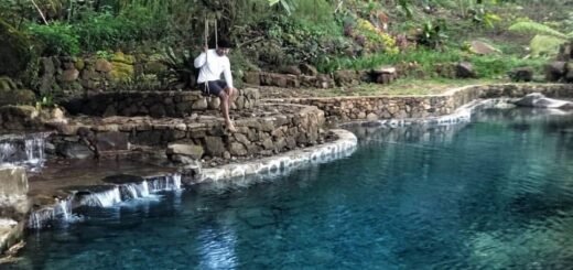 telaga batu di bogor