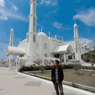Masjid Al Hakim kota Padang