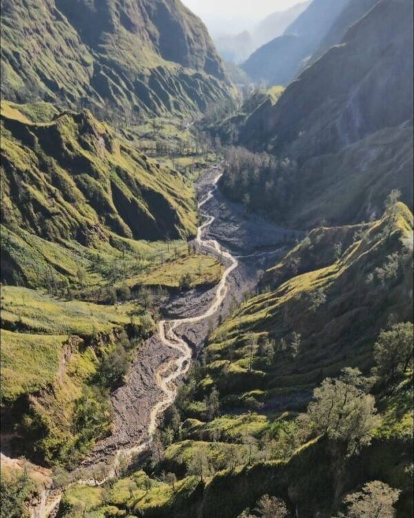 Jalur Torean pendakian rinjani