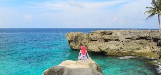 Pantai Ujung Kareung