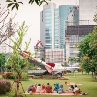 Wisata Kuliner Taman Piknik Satria Mandala