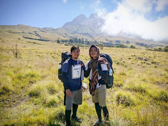 6 Jalur Pendakian Gunung Rinjani Yang Resmi - KATA OMED