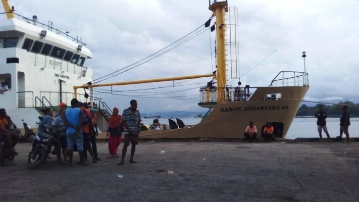 Kapal Sabuk Nusantara 64