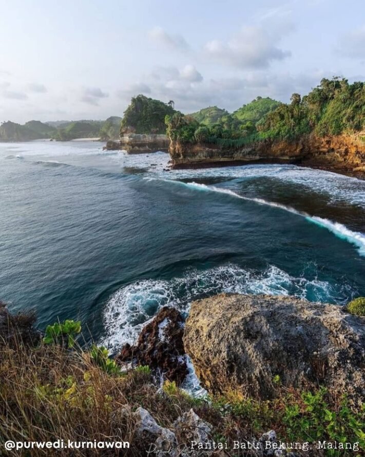 Pantai Batu Bengkung