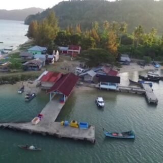 Pelabuhan Seurapong Pulau Breueh Kecamatan Pulo Aceh