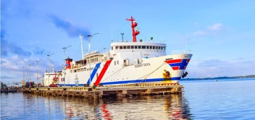 kapal KM Queen Soya