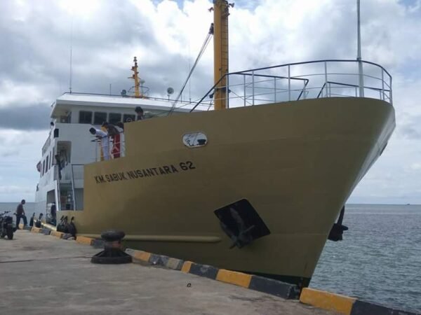 kapal km sabuk nusantara 62