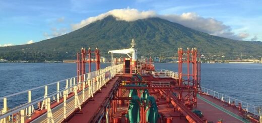 Gunung Klabat dari pelabuhan Bitung