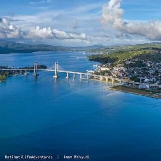 Jembatan Merah Putih kota ambon