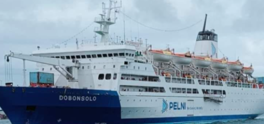 Kapal Dari Jayapura ke Baubau