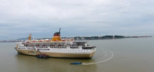 Kapal Pelni Dari Ambon Ke Manado