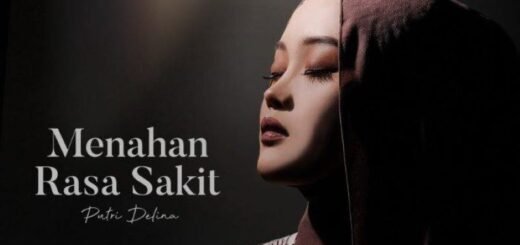 Lagu Sedih Menahan Rasa Sakit Putri Delina
