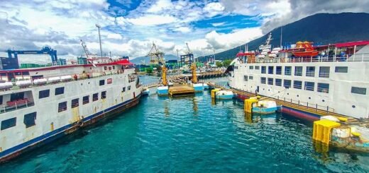 Pelabuhan Bitung Sulawesi Utara